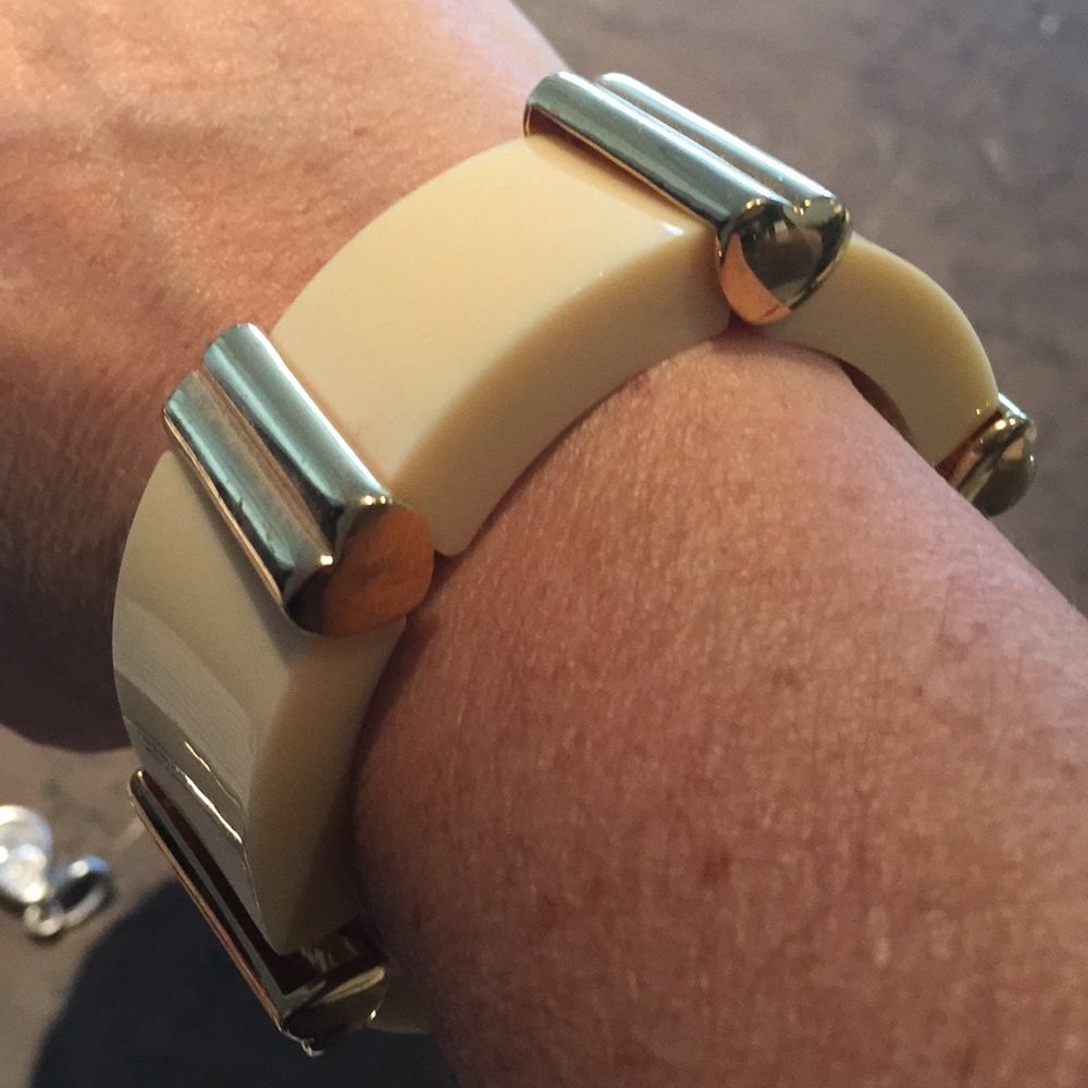 Juicy Bracelet
